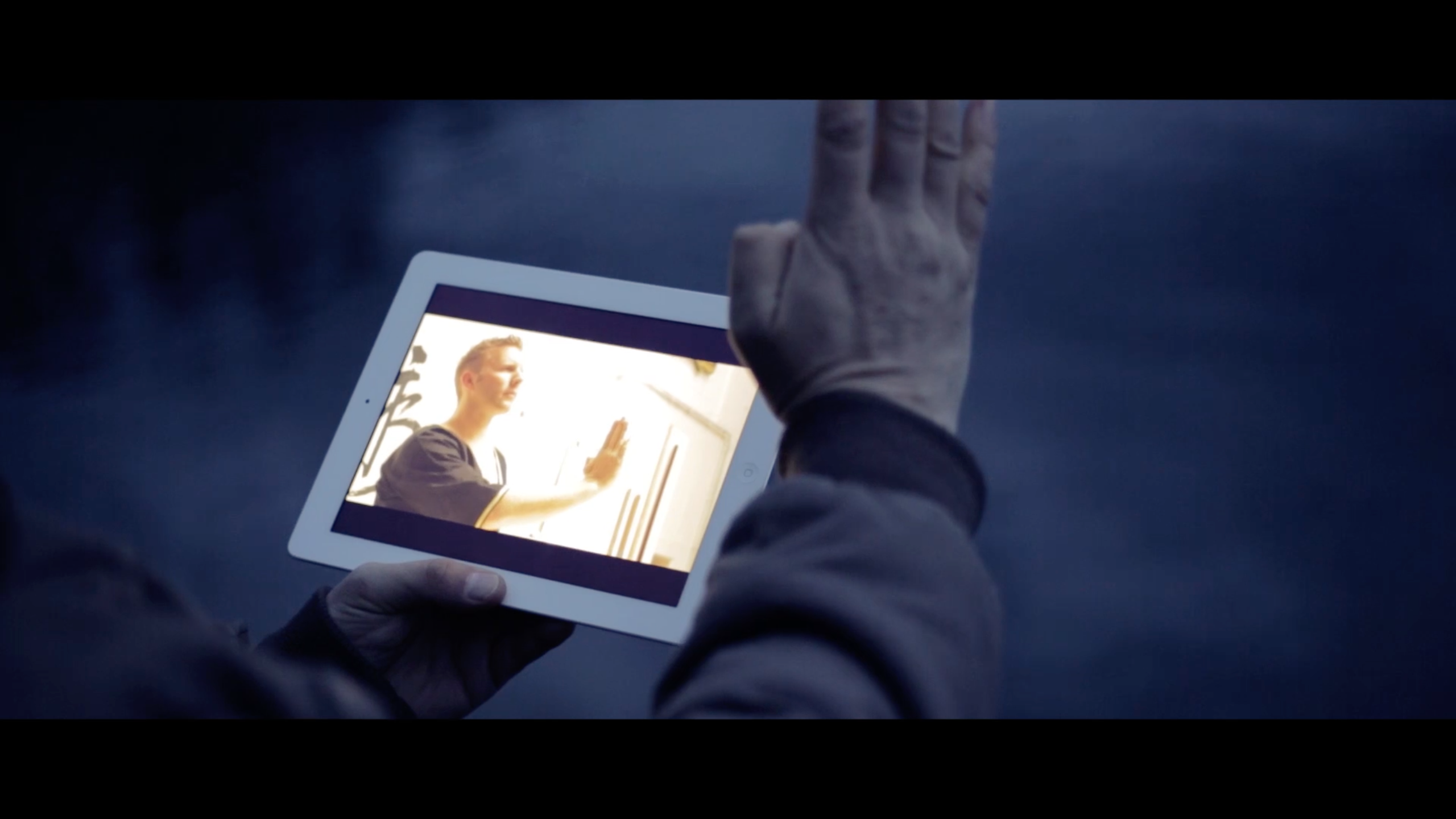 Schau dir dieses erstaunliche Video an!