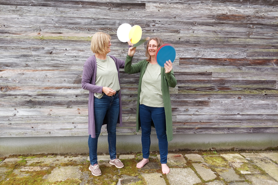 Ursula Bencsics, Ursula Wald, Kinsesiologie, Touch for Health, Trainer, Natur-Feld-Kontakt, NFK, Gesundheit, Wohlbefinden, Balance, Bewusstsein, Körper, Muskeltesten, Meridiane, 5 Elemente