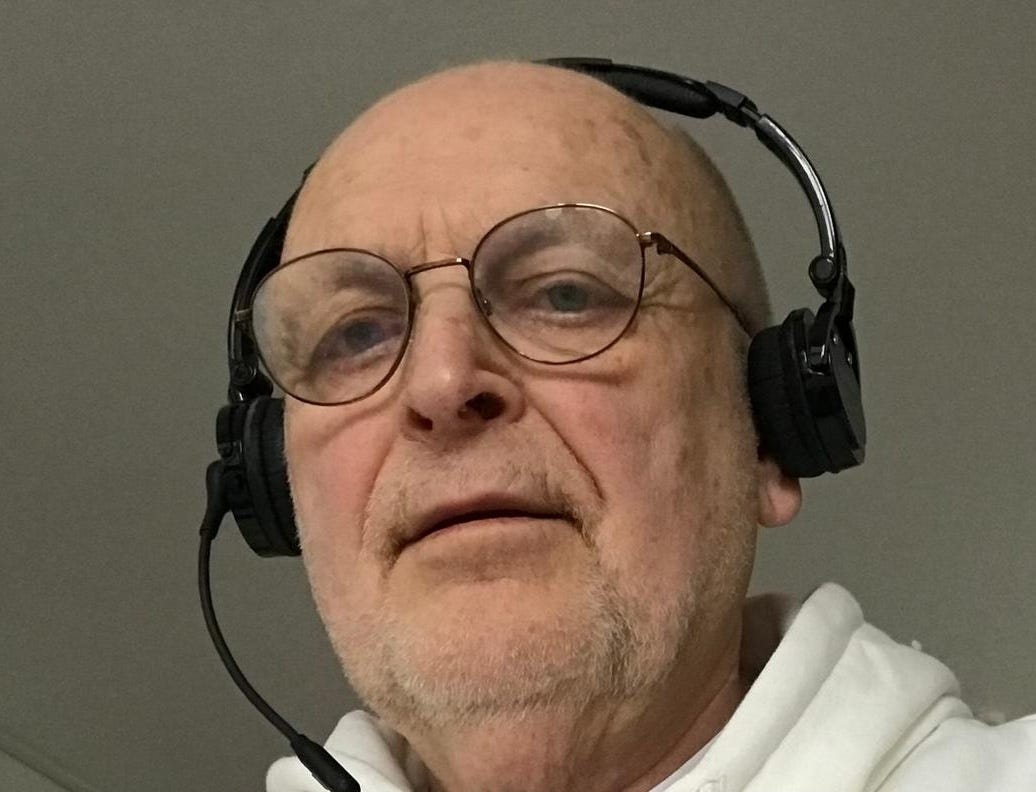 Kursdreieck, Anlegedreieck und Zirkel für die Navigationsarbeit