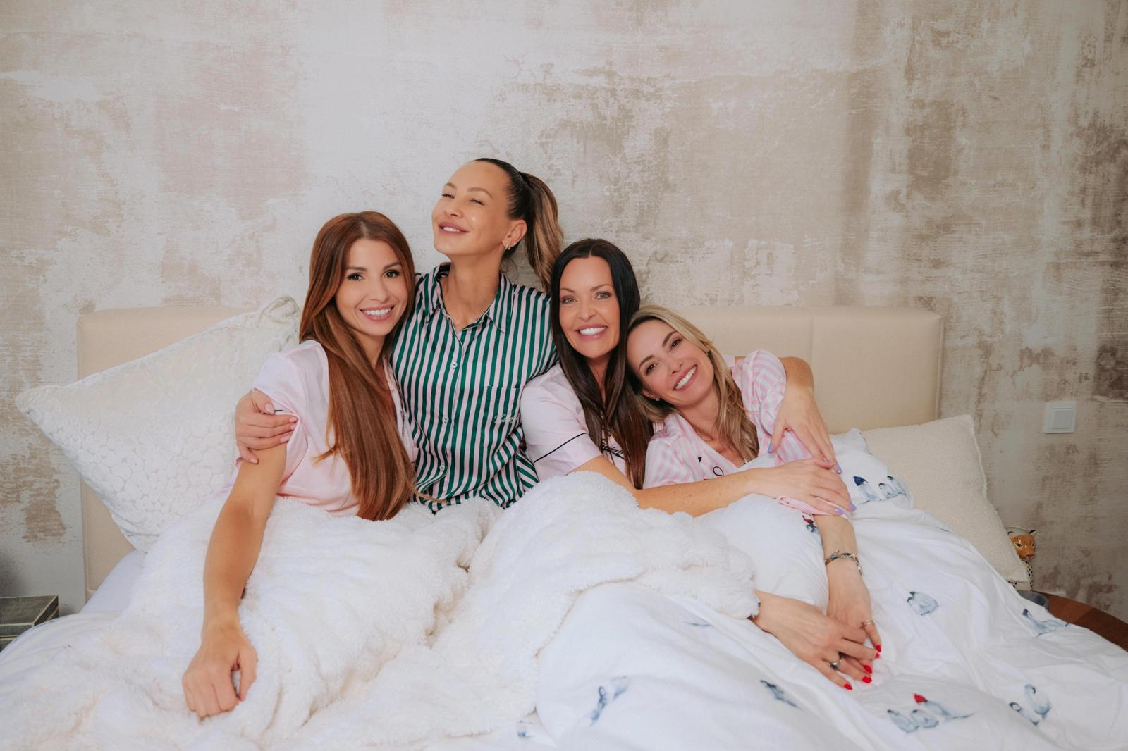 Viktoria, Kate, Alessandra & Sarah – Stadtamazonen