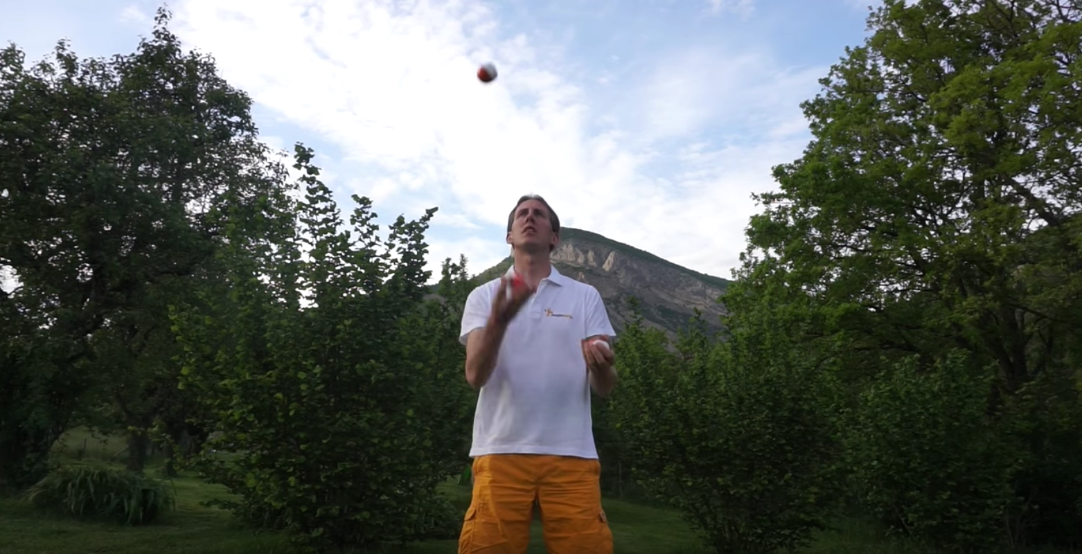 Schau dir dieses erstaunliche Video an!