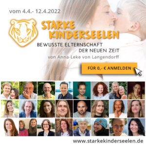 Justus, sein Cousin und die Omi gemeinsam im Urlaub in der Lüneburger Heide