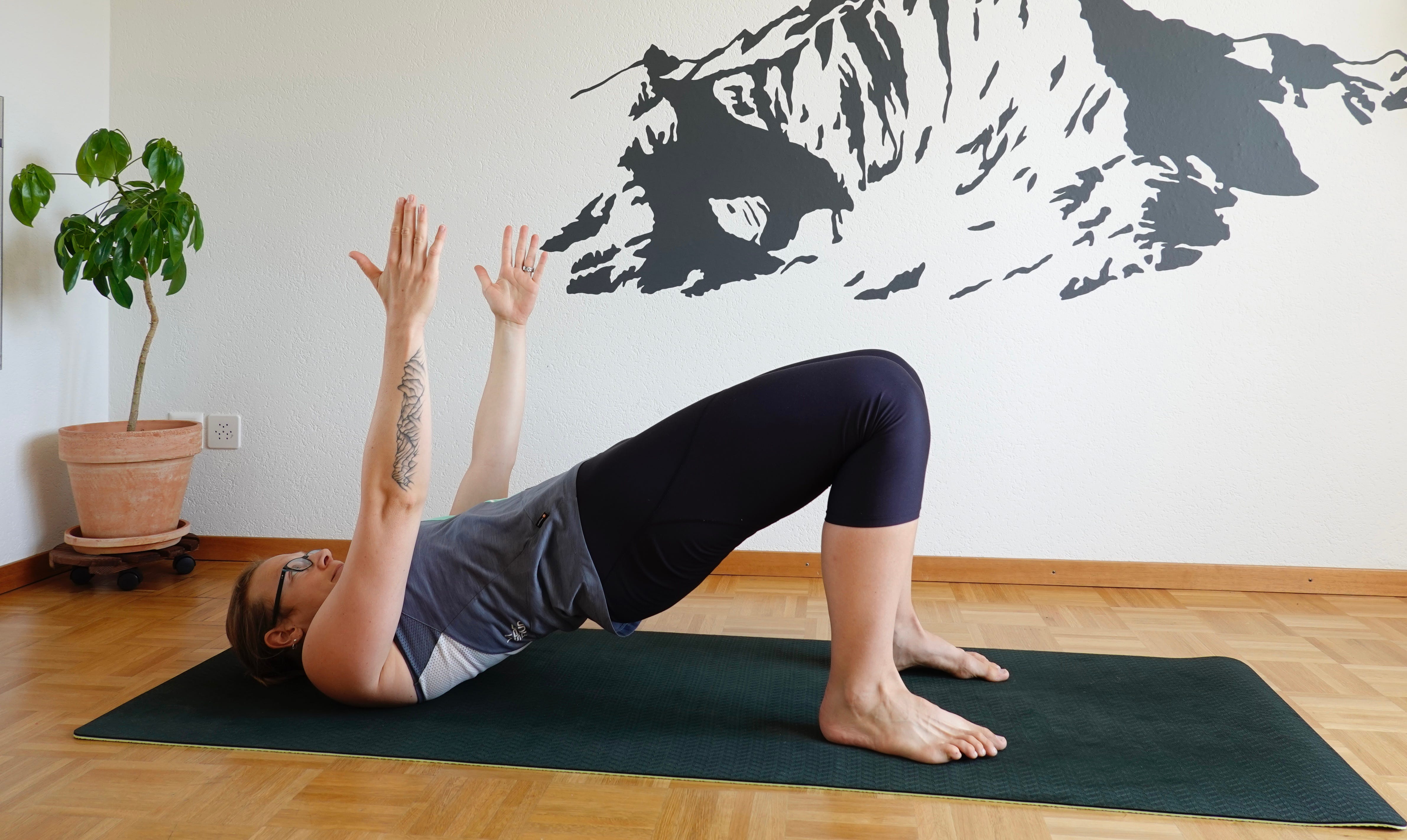 Sequenz aus einem Kraft Kompakt Training