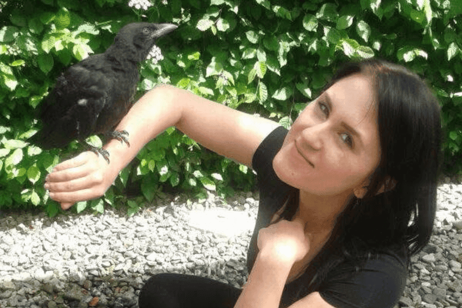 Sandra Lekarczyk während ihres Biologie-Studiums – Symbolbild für Selbstfindung, berufliche Neuorientierung und den Mut, die eigene Berufung zu leben.